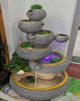 מפל מים כולל תאורה