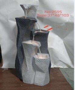 מפל מים עמודים